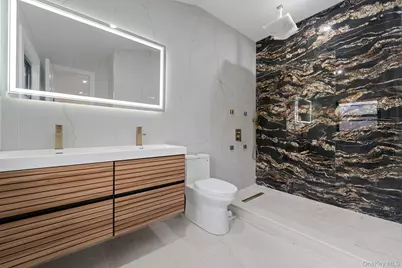 11620 194th Street, Saint Albans, NY 11412 - Photo 19