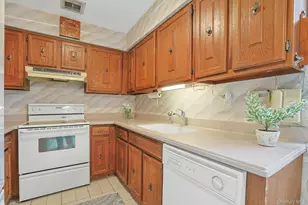 334 Richard Ct, Pomona, NY 10970 - Photo 11