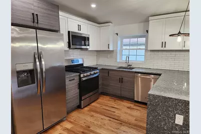 11542 175 Street #2, Saint Albans, NY 11434 - Photo 3