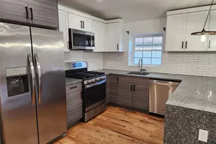 115-42 175th St, Saint Albans, NY 11434 - Photo 3