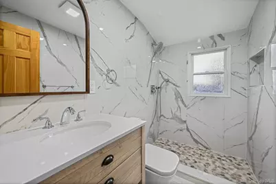 48 Circle Dr, Westbury, NY 11590 - Photo 13