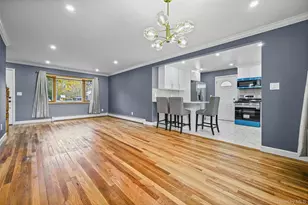 48 Circle Dr, Westbury, NY 11590 - Photo 3