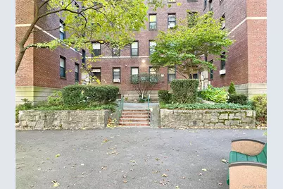 321 Larchmont Acres West #1B, Larchmont, NY 10538 - Photo 1