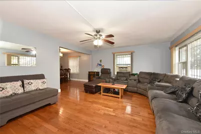 407 Second St Street, Elmont, NY 11003 - Photo 5