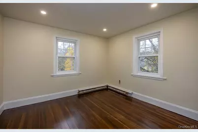 5 W Stone Street #2nd FL, Newburgh, NY 12550 - Photo 5