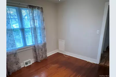 517 Flint Street, Greenport, NY 11944 - Photo 11