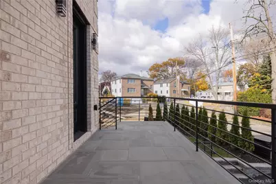 1 Victoria Lane, Yonkers, NY 10701 - Photo 25