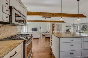 635 Strohson Rd, Cutchogue, NY 11935 - Photo 11