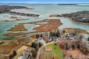 635 Strohson Rd, Cutchogue, NY 11935 - Photo 31