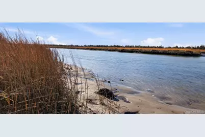 8 Old Wood Road, Stony Brook, NY 11790 - Photo 37