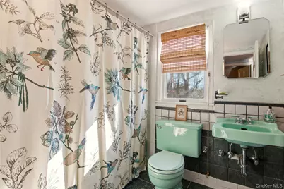 8 Old Wood Road, Stony Brook, NY 11790 - Photo 17