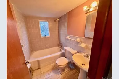 1 Abbie Lane, Hyde Park, NY 12538 - Photo 13