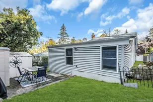 5 Cody Ave, Glen Head, NY 11545 - Photo 25