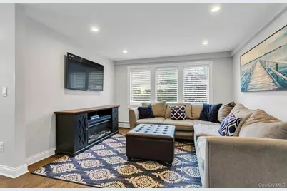 5 Cody Avenue, Glen Head, NY 11545 - Photo 9