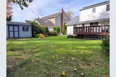 1010 Brent Drive, Wantagh, NY 11793 - Photo 31