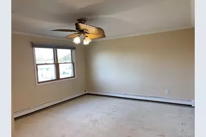 1010 Brent Drive, Wantagh, NY 11793 - Photo 15