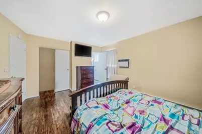 27 Kenwood Drive, Bohemia, NY 11716 - Photo 11