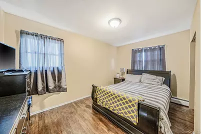 27 Kenwood Drive, Bohemia, NY 11716 - Photo 13