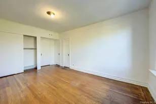 109-14 Ascan Ave, Forest Hills, NY 11375 - Photo 25