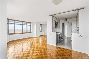 112-01 Queens Blvd, Forest Hills, NY 11375 - Photo 9