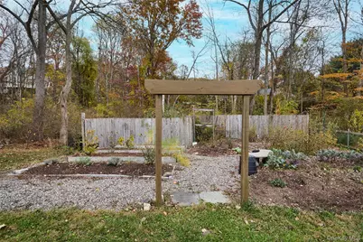 528 Eagle Valley Road, Tuxedo Park, NY 10987 - Photo 9