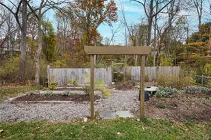 528 Eagle Valley Rd, Tuxedo Park, NY 10987 - Photo 9