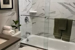 10 Westwood Dr, Westbury, NY 11590 - Photo 9