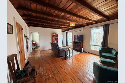 67 Old Albany Post Road #4, Rhinebeck, NY 12572 - Photo 1