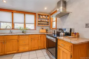 101 Bleeker St, Port Jefferson, NY 11777 - Photo 19