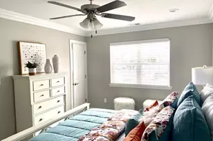 65 Westwood Dr, Westbury, NY 11590 - Photo 7