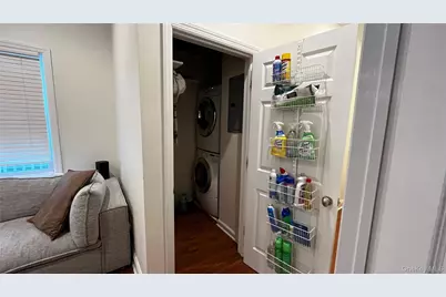 137 W Market Street, Long Beach, NY 11561 - Photo 9