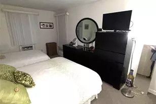 84-39 153 Ave, Howard Beach, NY 11414 - Photo 11