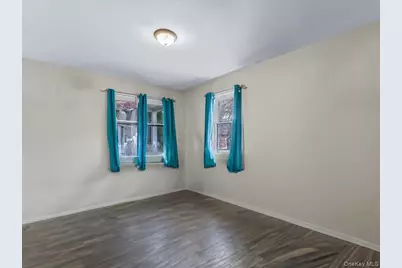 58 Chestnut Street, Lynbrook, NY 11563 - Photo 9