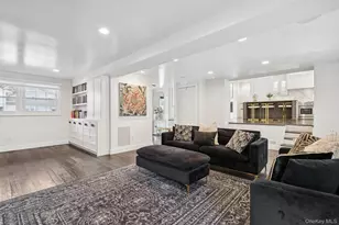 5 Culver Ct, Melville, NY 11747 - Photo 9