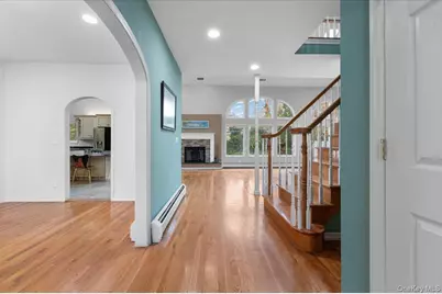 50 Birchwood Park Drive, Jericho, NY 11753 - Photo 3