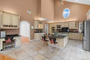 50 Birchwood Park Dr, Jericho, NY 11753 - Photo 7