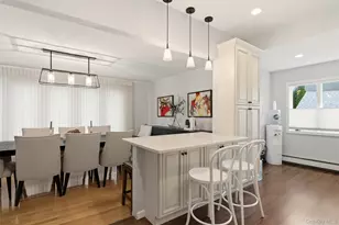 17 Park Pl, Floral Park, NY 11001 - Photo 17