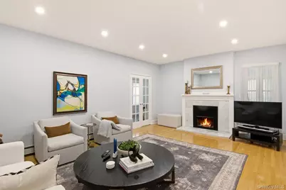 17 Park Place, Floral Park, NY 11001 - Photo 7