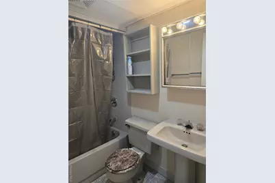 1010 Hempstead Avenue, West Hempstead, NY 11552 - Photo 23