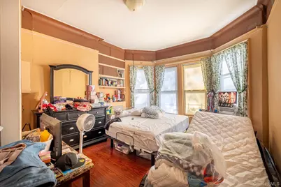 677 Van Nest Avenue, Bronx, NY 10462 - Photo 23