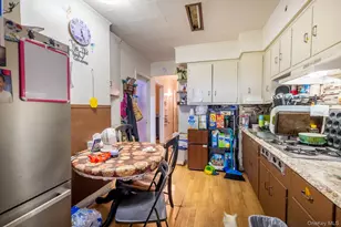 677 Van Nest Ave, Bronx, NY 10462 - Photo 19