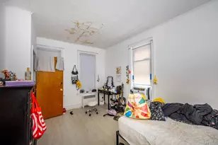 677 Van Nest Ave, Bronx, NY 10462 - Photo 29