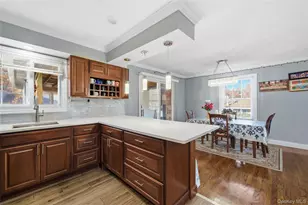 262 N Dunton Ave, Patchogue, NY 11772 - Photo 9