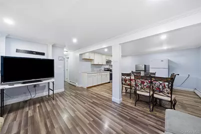 262 N Dunton Avenue, Patchogue, NY 11772 - Photo 17