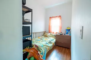 679 Van Nest Ave, Bronx, NY 10462 - Photo 9