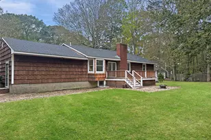 12 Ida Ln, Aquebogue, NY 11901 - Photo 3