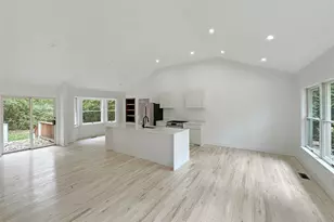 12 Ida Ln, Aquebogue, NY 11901 - Photo 7