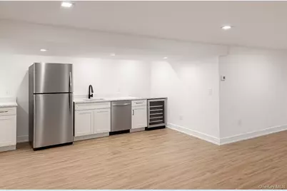 12 Ida Lane, Aquebogue, NY 11901 - Photo 11