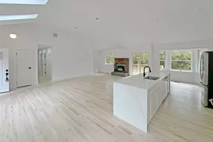 12 Ida Ln, Aquebogue, NY 11901 - Photo 9