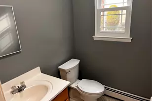 11 Park Manor Ct, Glen Cove, NY 11542 - Photo 9